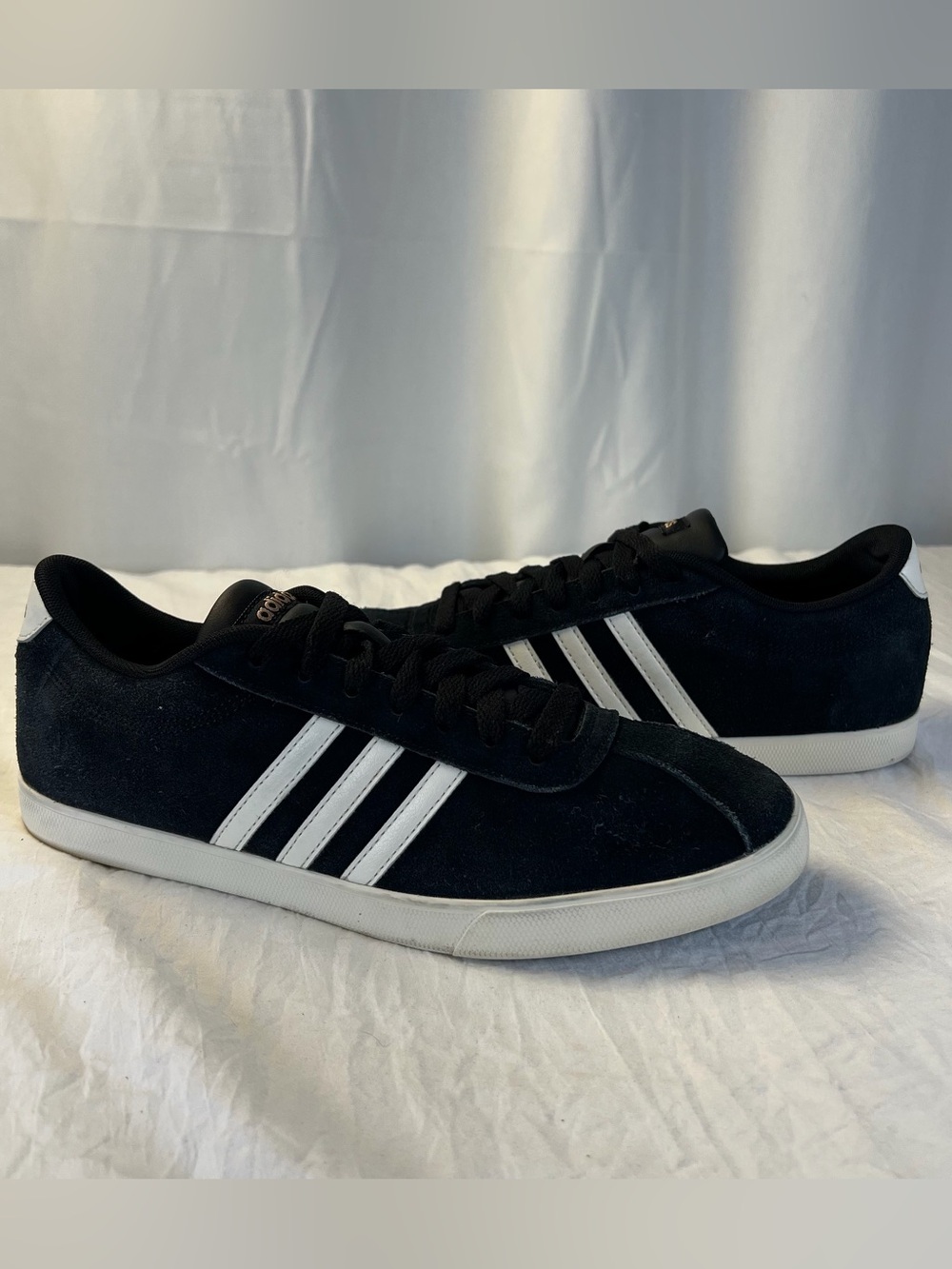 Adidas Neo Courtset Women’s sz11 Black Suede Sneakers AC7029 Y2K 90’s Skateboard